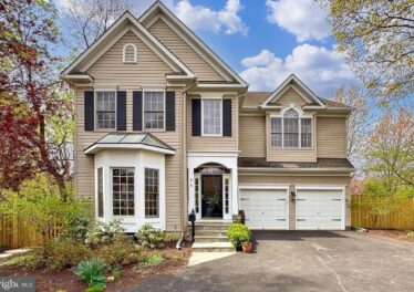 618 S TAYLOR STREET, ARLINGTON, VA 22204